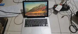 MacBook pro 13inc early 2011