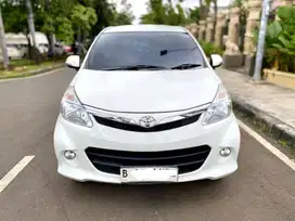 Veloz 1.5 AT 2013 Putih