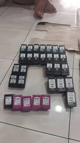Di beli dengan harga tinggi berbagai jenis tinta bekas cono, hp , dll