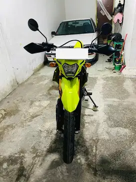 Kawasaki KLX SM150 (Bekas Rasa Baru)