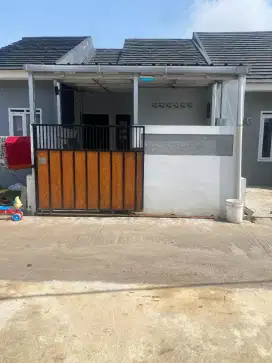 Rumah moderen free desain di Ciwastra