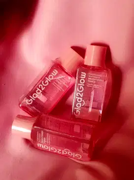 GLAD2GLOW BRIGHTENING TONER