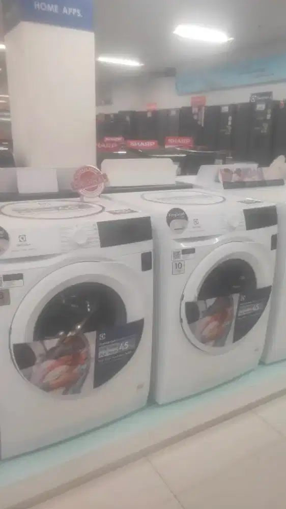 Mesin Cuci Bukaan depan Electrolux