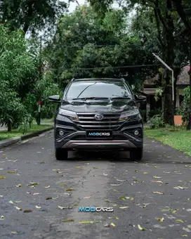 CASH TERMURAH RUSH TRD SPORTIVO 2021 AT HITAM MOBCARS