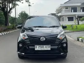 Sigra 1.2 R AT 2023 Hitam Metalik
