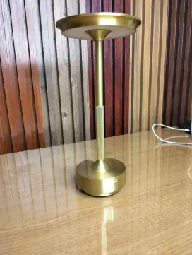 Ready stock lampu meja LED unik Mojokerto