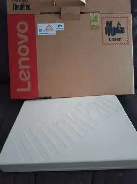 Lenovo Thinkpad X9 aura edition