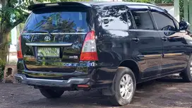Toyota Kijang Innova 2012 Bensin