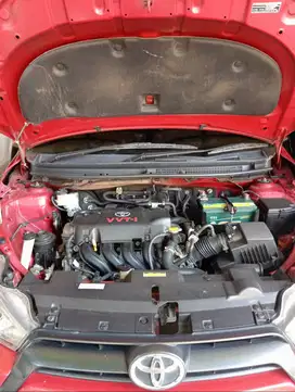 JUAL CEPAT YARIS KM RENDAH