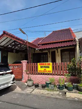 DIJUAL RUMAH 2LT FULL FURNISHED KAYU JATI [PUCANG ANOM TIMUR]