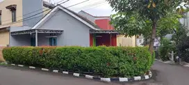 Rumah Hook Disewakan, Permata Depok  Regency