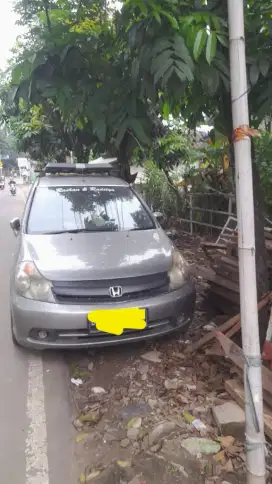 Honda Stream 2004 Bensin