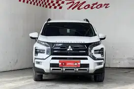 Mitsubhisi Xpander Cross 1.5 AT 2023 Putih