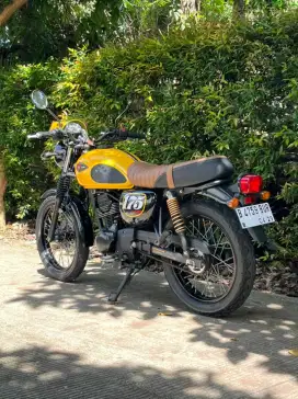READY Kawasaki W175 CAFE thn 2019 DP 500rb