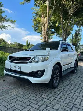 Toyota fortuner VNT A/T 2014 diesel