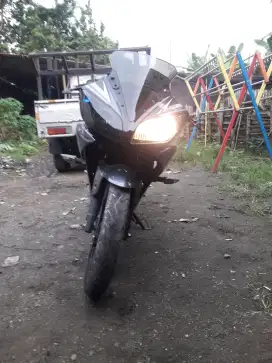 Jual Yamaha R15