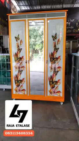 Lemari pakaian aluminium anti rayap