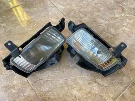 Lampu Foglamp ORI mobil Toyota Innova Tahun 2004 - 2011
