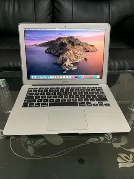 MacBook AIR 2017 Intel Core i7 RAM 8GB SSD 256