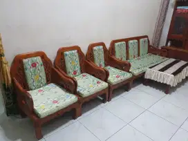 1 set bangku kayu jati