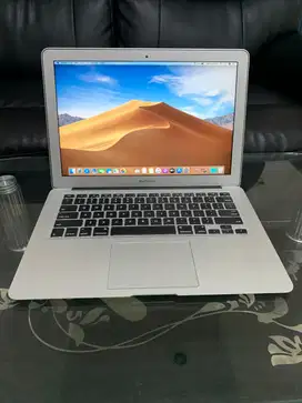 MacBook Air 2017 Intel Core i5 RAM 8GB SSD 512GB Layar 13 inch