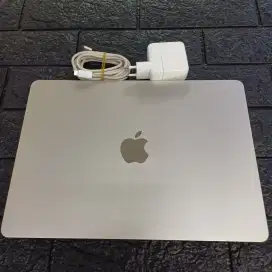 Macbook Air M2 13 inch Ram 8 Internal 256 GB Resmi Ibox