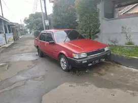 Toyota Corolla 1985 Bensin