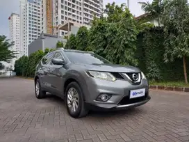 TDP 5% ! Nissan X-Trail 2.5 AT 2015 Hitam CVMRB