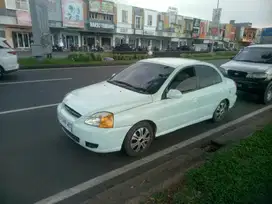 Kia Rio 2004 Bensin