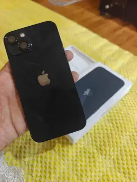 iPhone 13 garansi resmi ibox