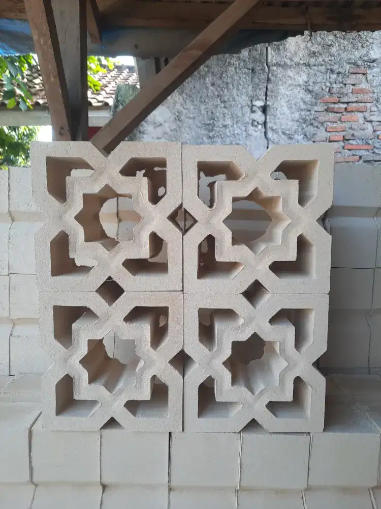 Roster beton minimalis