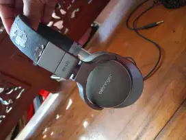 Headset behringer
