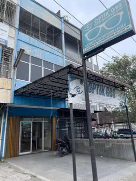 Dijual Ruko 3 tingkat Jl. H.M.Yamin