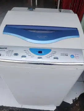 Dijual mesin cuci Sanyo 1 tabung