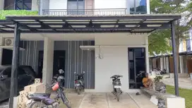 Kanopi baja ringan