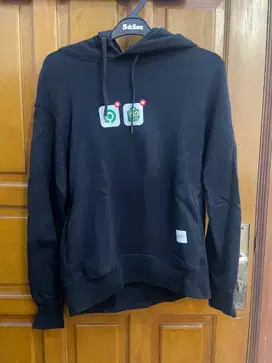 Jaket Hoodie Uniqlo Gojek Tokopedia Original
