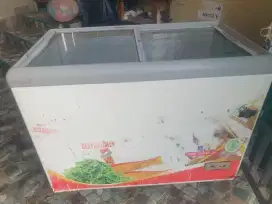 Di Jual frizeer box kapasitas 220 liter
