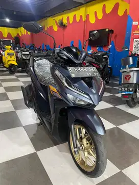 ( DP 500 rb ) Vario 125 CBS ISS 2022 KTP Daerah & Rumah Sewa Bisa