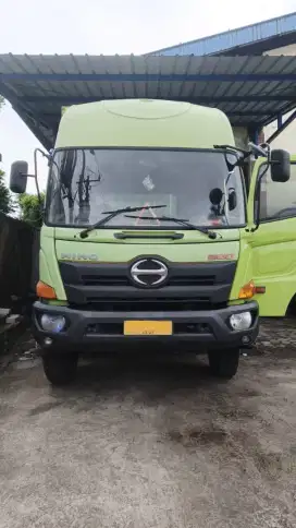 2017 Hino Ranger FL235JW 6x2 Truk Tronton Wingbox Lohan/ Fuso/ Quester