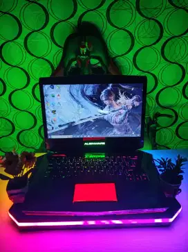 ALIENWARE 14  [RAM 16GB + 3 Chanel storage]