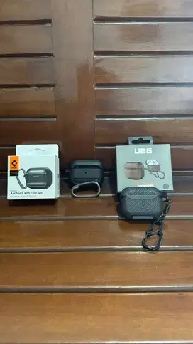Case Airpods Pro 2 Spigen & UAG - Second