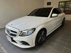 Mercedes Benz C300 AT 2019 AMG Putih