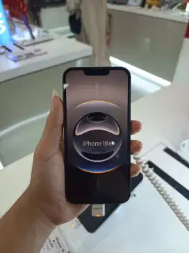 KREDIT IPHONE 16e NEW IBOX PAKE PROMO BUNGA SEPESIAL O%