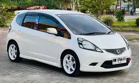 Jual Cepat Honda Jazz RS 1,5 MT 2010 Tangan Pertama Cantik x