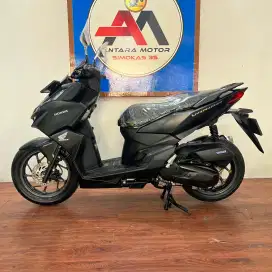 [GARANSI 1 TAHUN] Honda Vario 160 Cbs Th 2023 Free Ongkir Depan Rumah