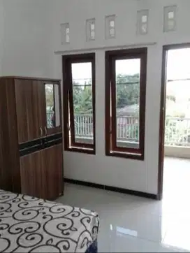 KOST EXCLUSIVE (kamar mandi dalam) di Manukan Tandes