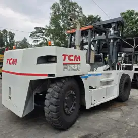 Di jual TCM 23 ton 2012 mast 3 meter siap kerja