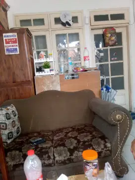 Kost Bunga Matahari