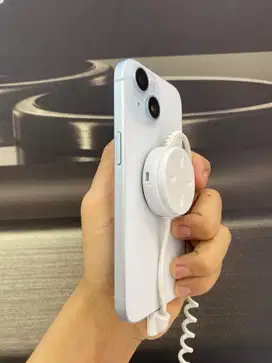 Promo iphone free adaptor priode sampai 31 mei