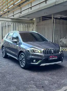 suzuki sx4 scross 1.5 AT 2022 dp murah